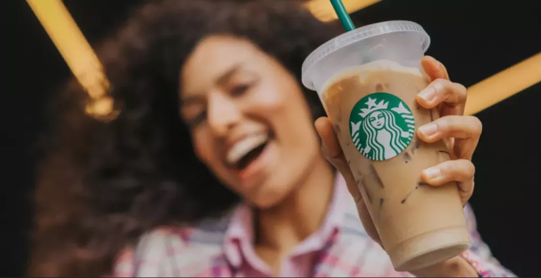 Starbucks Payment and Customization